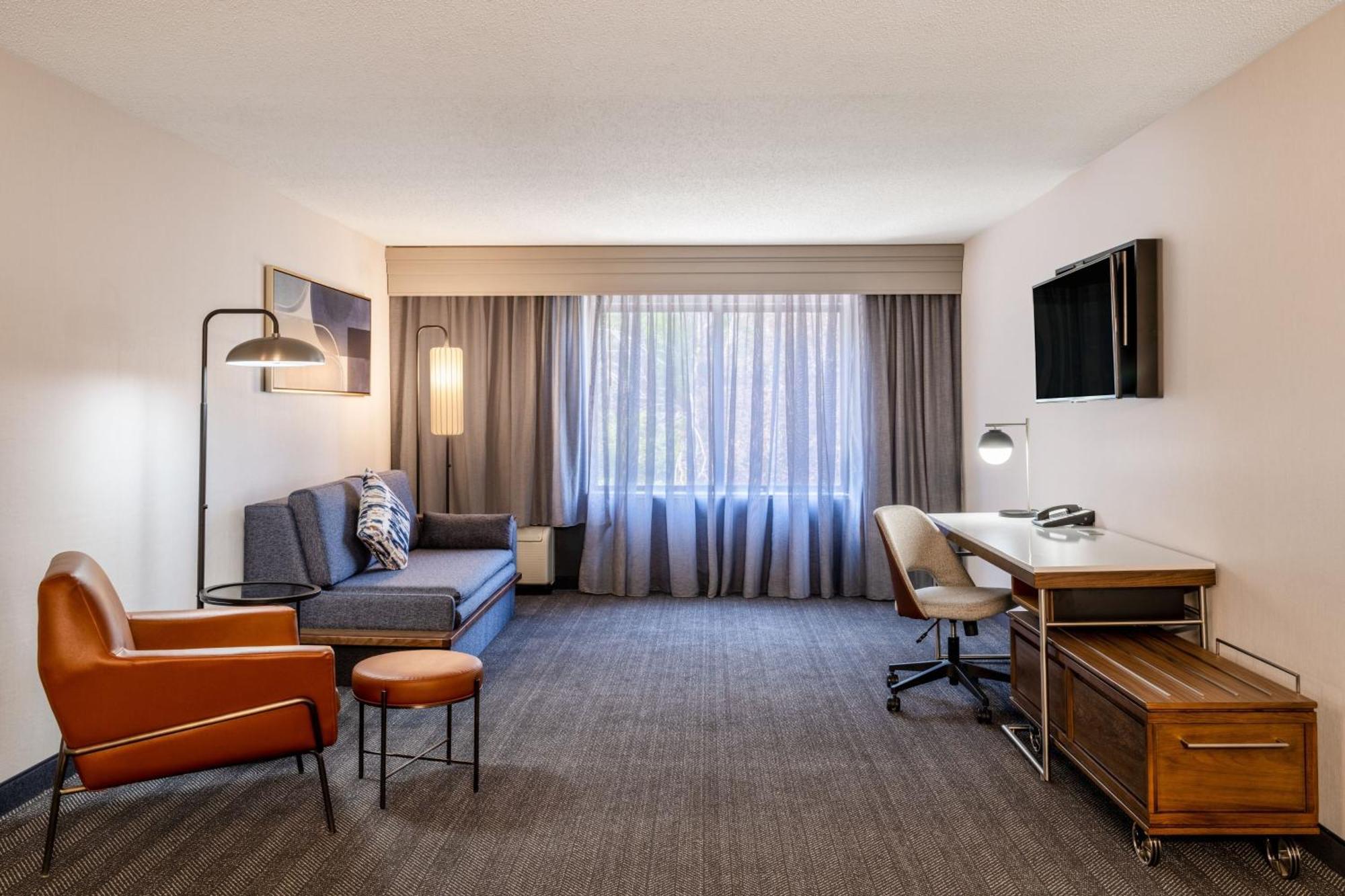 Courtyard By Marriott Colorado Springs South Hotel Ngoại thất bức ảnh